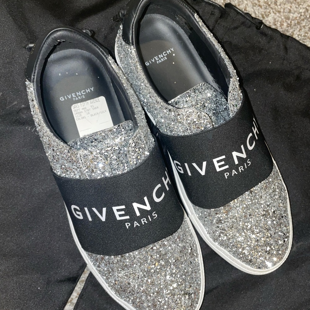 Like new AUTHENTIC GIVENCHY sneakers